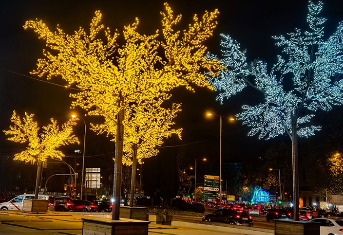 LED Landscape Tree